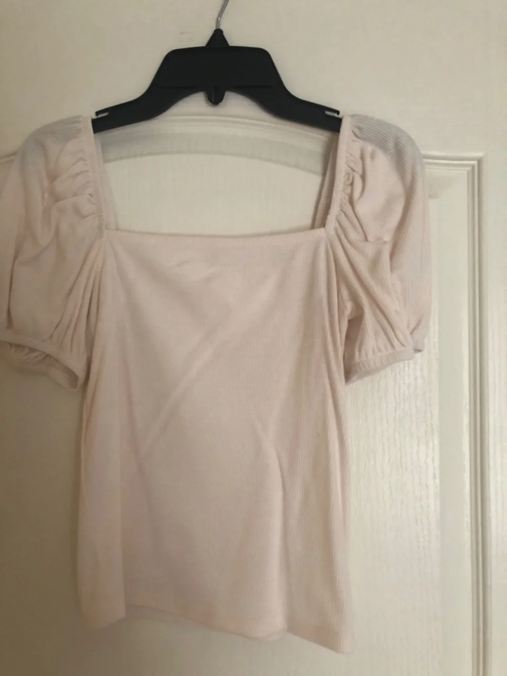 Pretty Ribbed Beige Top - Picture 2 of 3